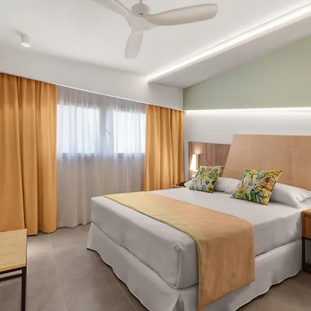 Riu Playa Park 4*