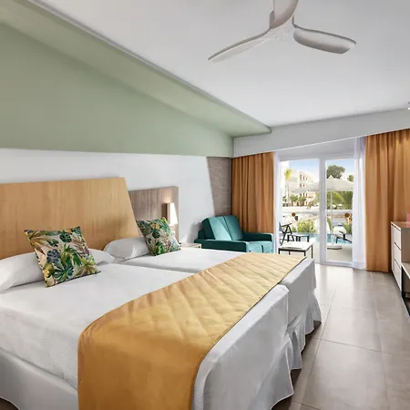 Riu Playa Park 4*
