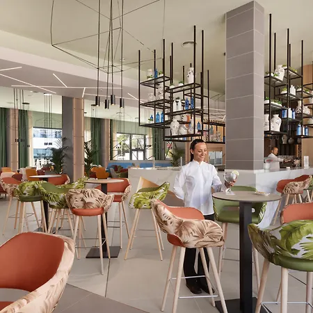 Riu Playa Park מלון