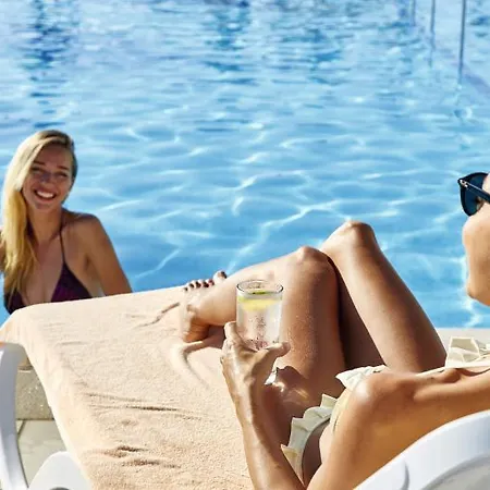 ホテル Riu Playa Park 4*