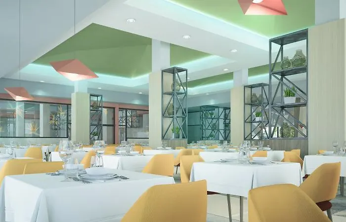 מלון Riu Playa Park